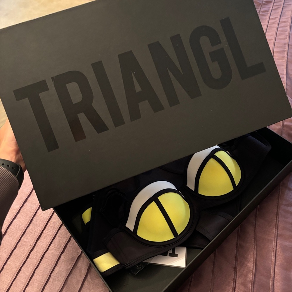 Triangl bikini set - small and medium bottom include